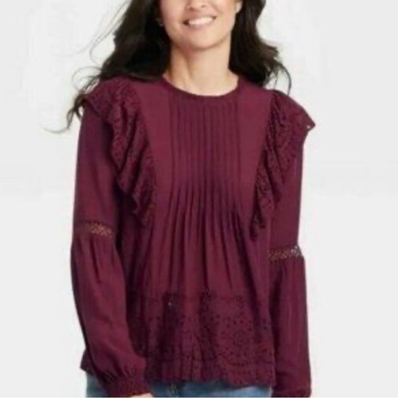 Knox Rose Women's Burgundy Lace Trim Blouse - Picture 1 of 7